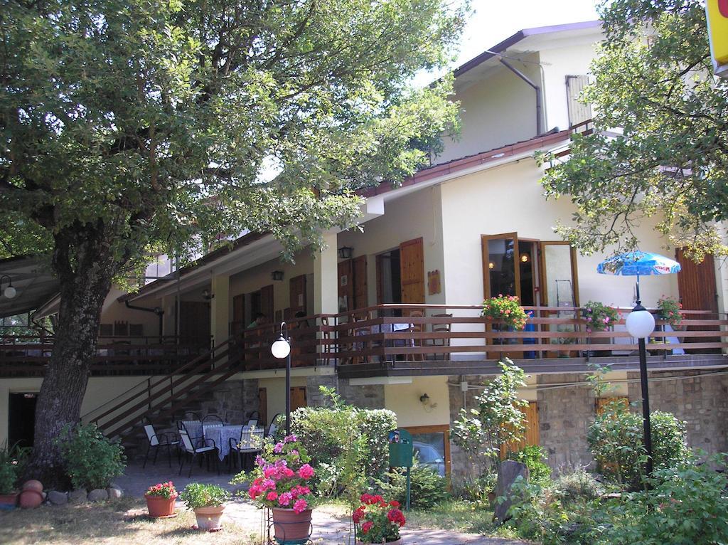 Albergo Lago Verde Pennabilli Kültér fotó